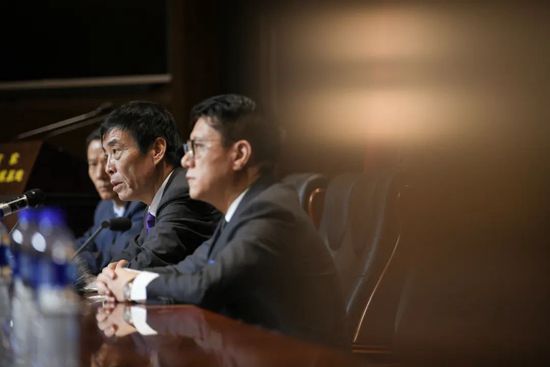 艳姆动漫